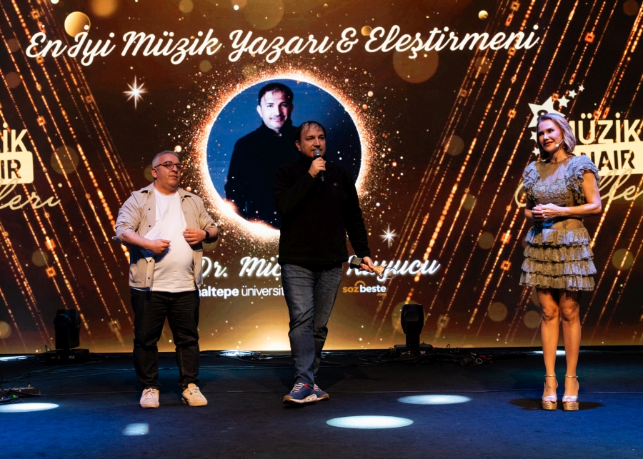 En İyi Müzik Yazarı ve Eleştirmeni Ödülünü Aldık